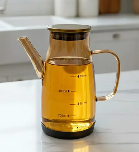 ACEITERO VIDRIO AMBAR 600ML MEDIDOR